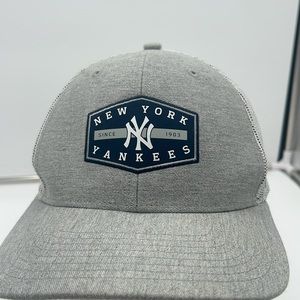 new york yankees ‘47 snap back trucker cap